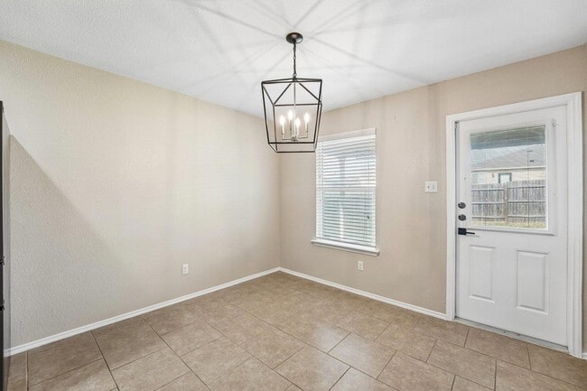 Building Photo - 9209 Bowfield Dr