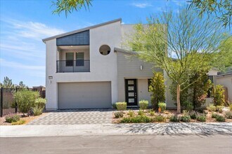Building Photo - Skye Canyon Pool Home with First-Floor Primary Suite