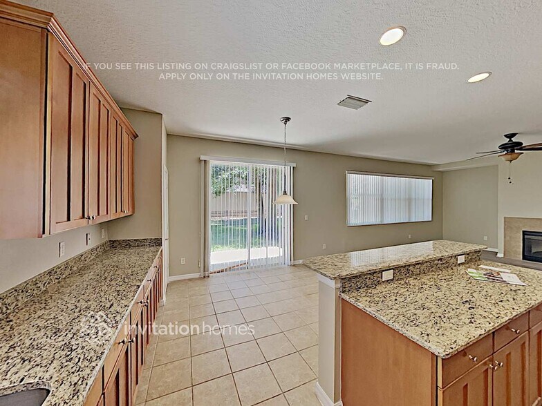 Building Photo - 2592 Breezy Meadow Rd