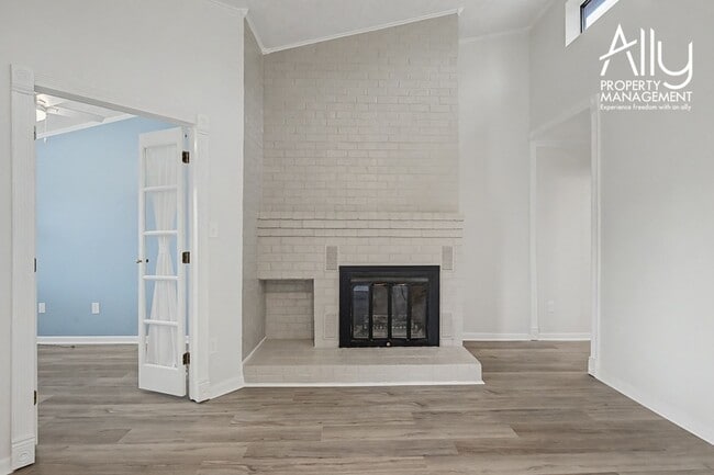 Building Photo - 130 Turtle Creek Rd