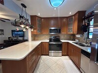 Building Photo - 10818 SW 72nd St