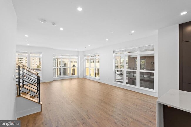 Building Photo - 5502 Topaz Ln