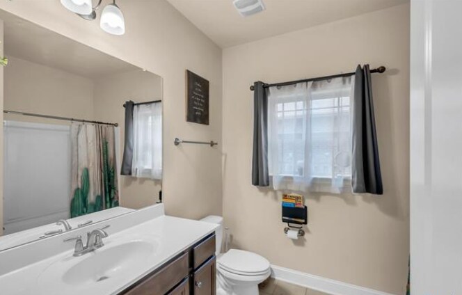 Building Photo - 117 Chesnut Heath Ct