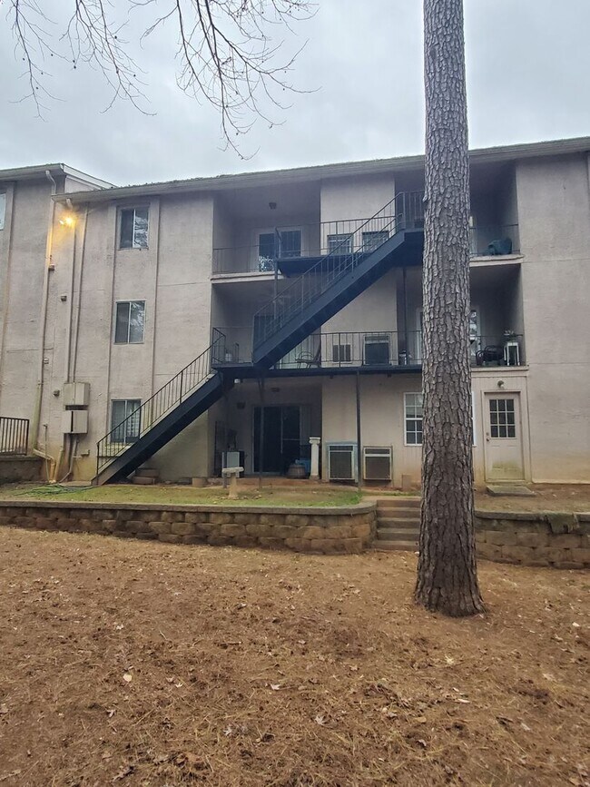 Building Photo - OPEN HOUSE 02/07/2026 from 12:00 PM to 12:30 PM