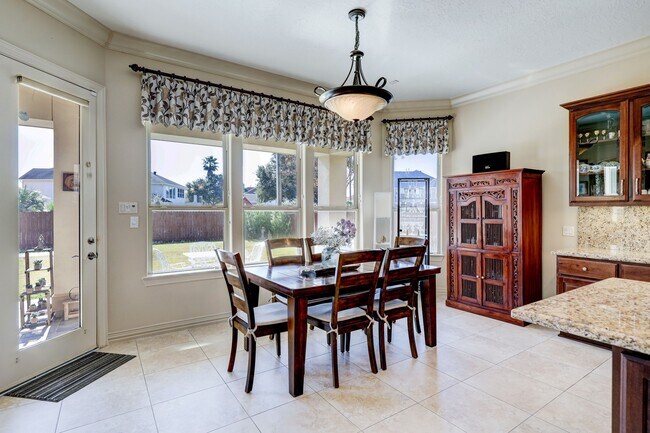 Building Photo - 14207 Bay Cliff Ct