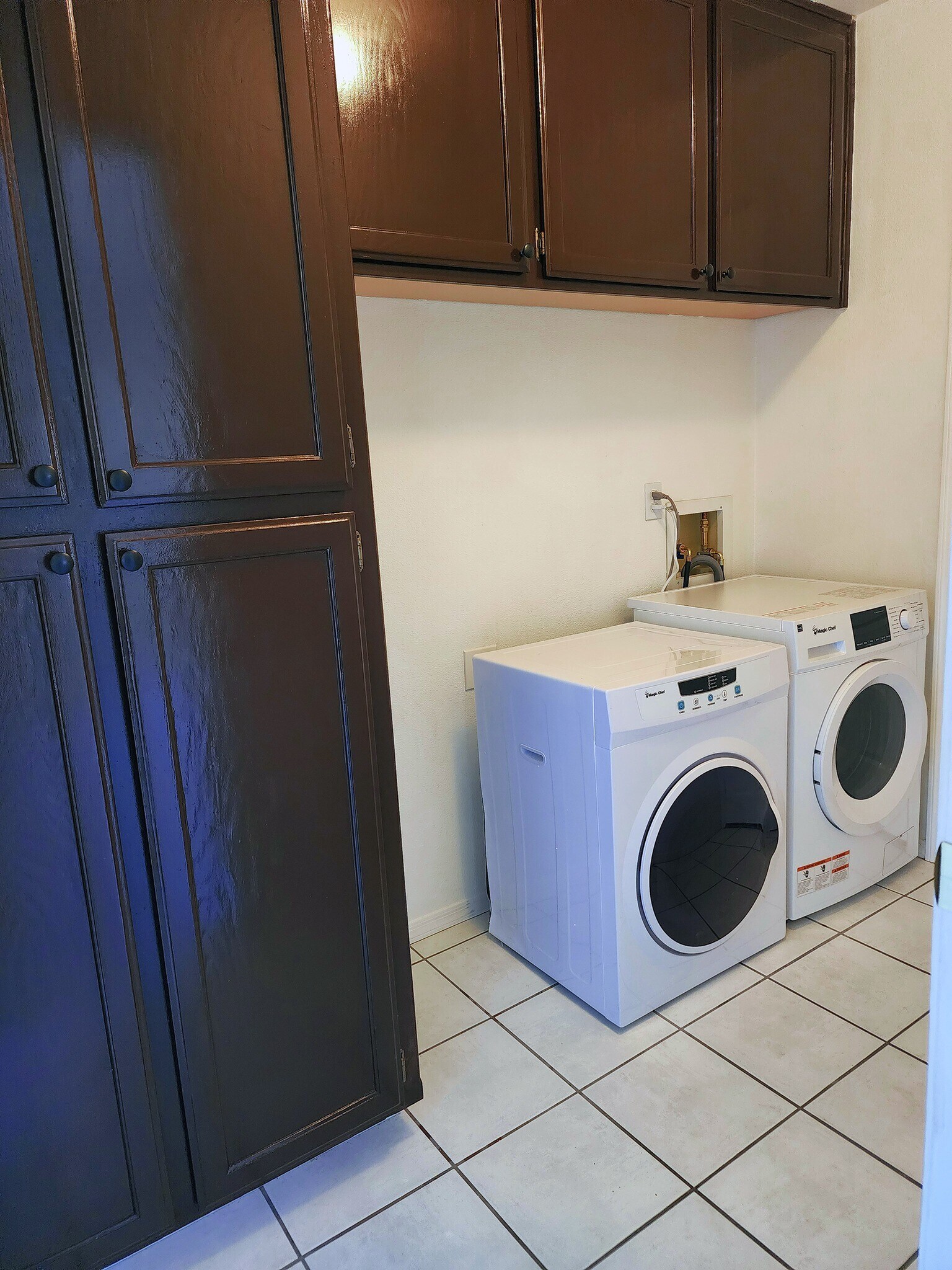 Laundry - 1399 Bentley Blvd