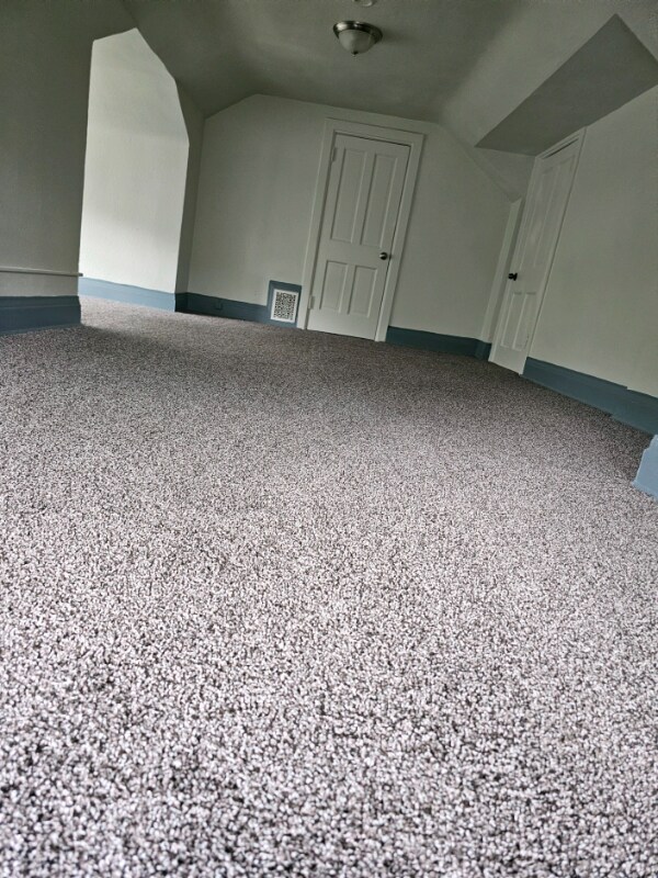 Building Photo - 1203 York St