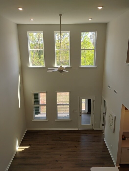 Building Photo - Ovation @ Sweetbrier