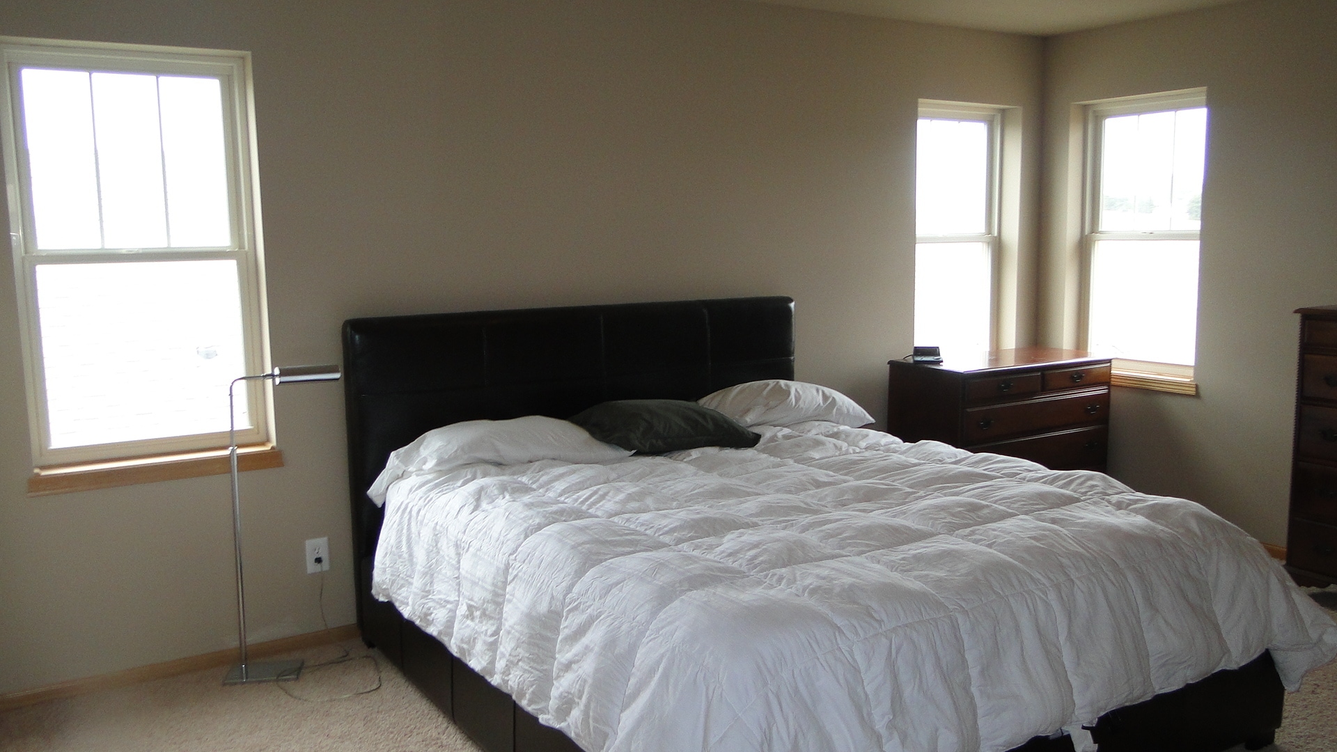 Building Photo - 9302 Briar Haven Dr