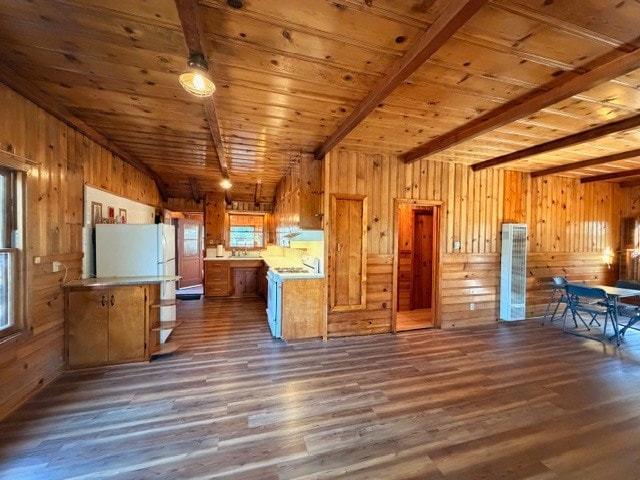 Building Photo - 6009 Manzanita Ave
