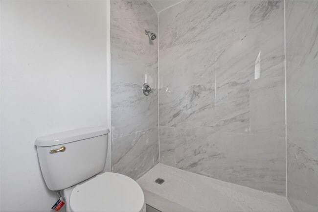 Building Photo - 22723 Timber Dust Cir