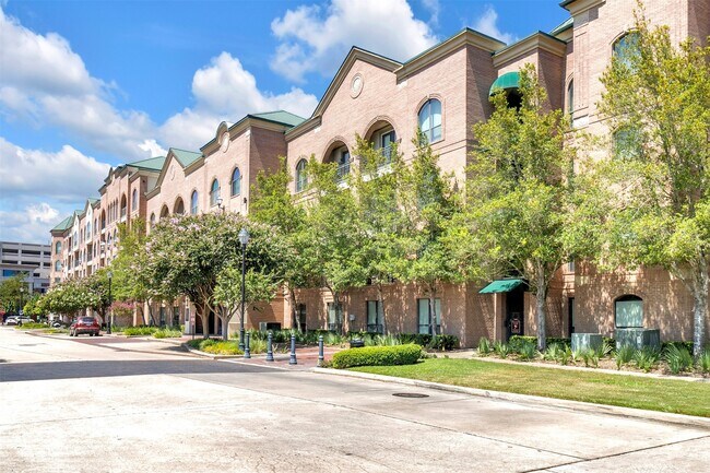 Building Photo - 2299 Lone Star Dr