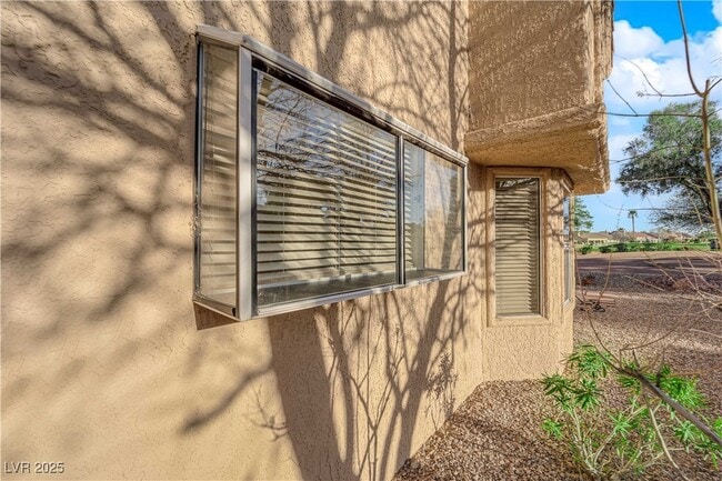Building Photo - 9013 Litchfield Ave
