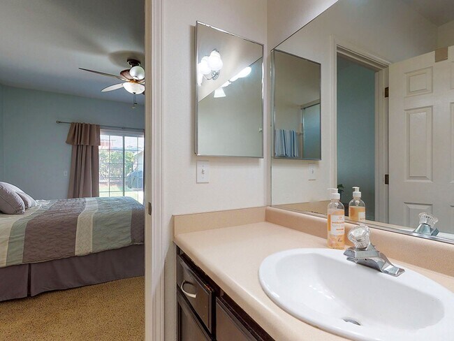 Building Photo - 888 El Capitan Way