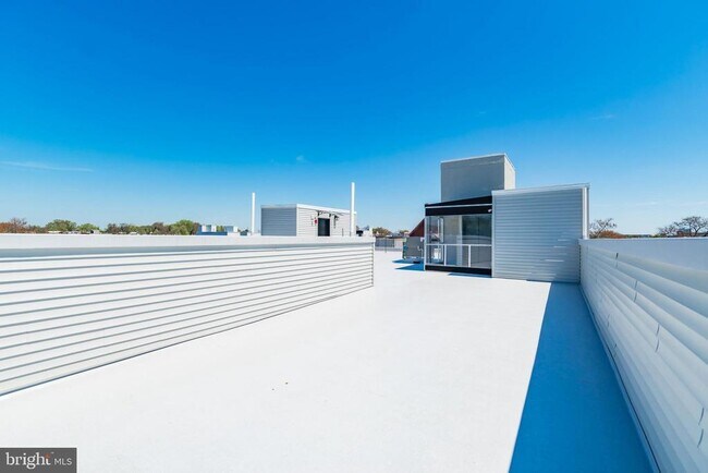 Building Photo - 1616 N Bailey St