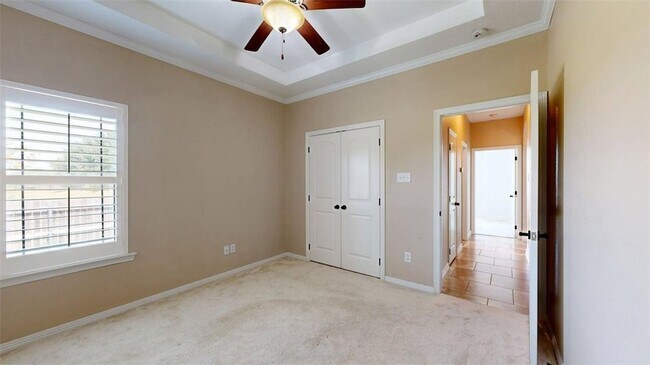Building Photo - 3900 Latinne Ln