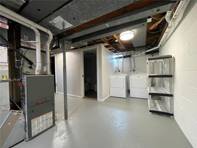 Building Photo - 17620 8th Ave N