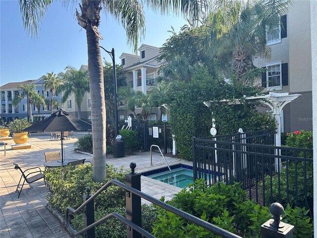 Building Photo - 3593 Conroy Rd