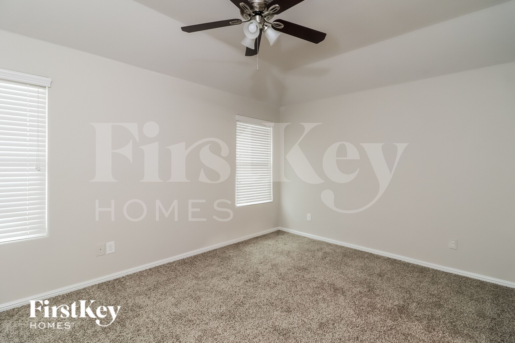 Building Photo - 712 Rutherford Dr