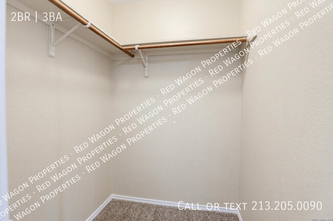 Building Photo - 6342 Queens Castle Dr