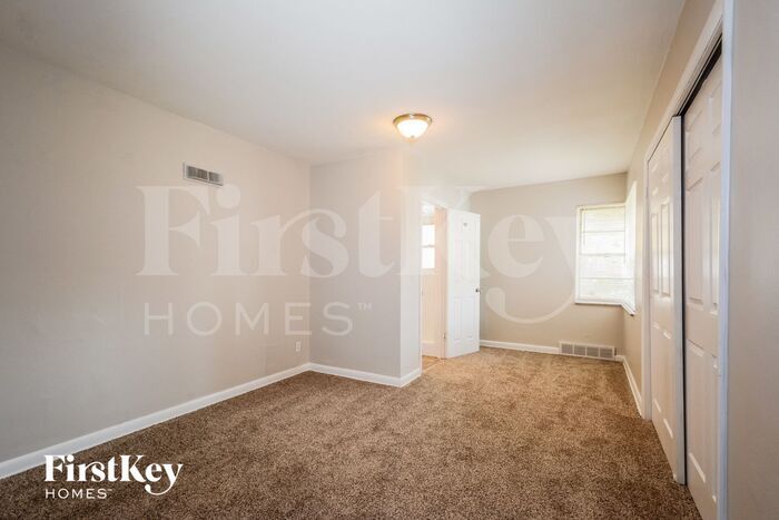 Building Photo - 1085 Colby Ave