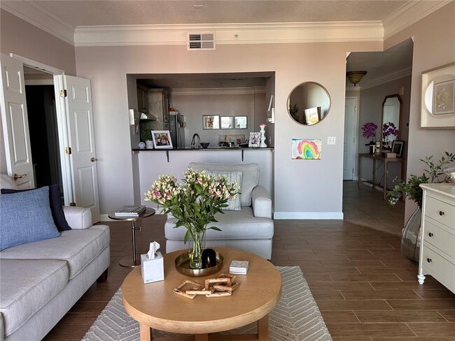 Building Photo - 345 Bayshore Blvd