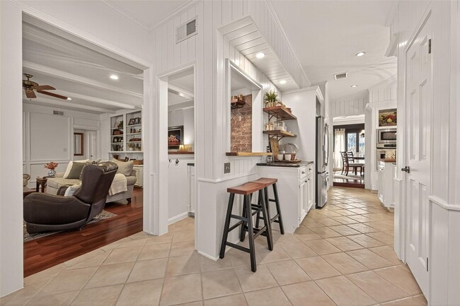 Building Photo - 9622 Fenchurch Dr