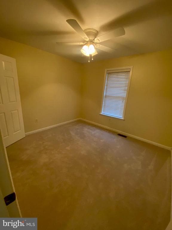 Building Photo - 9504 S Royal Crest Ct