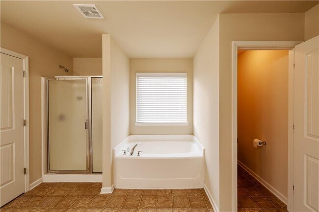 Building Photo - 2385 Morgan Farm Dr