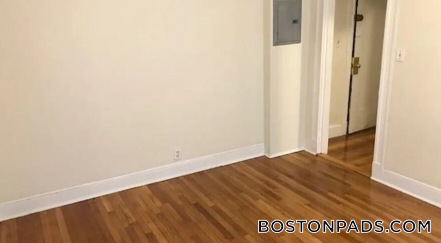 Building Photo - 1179 Boylston St