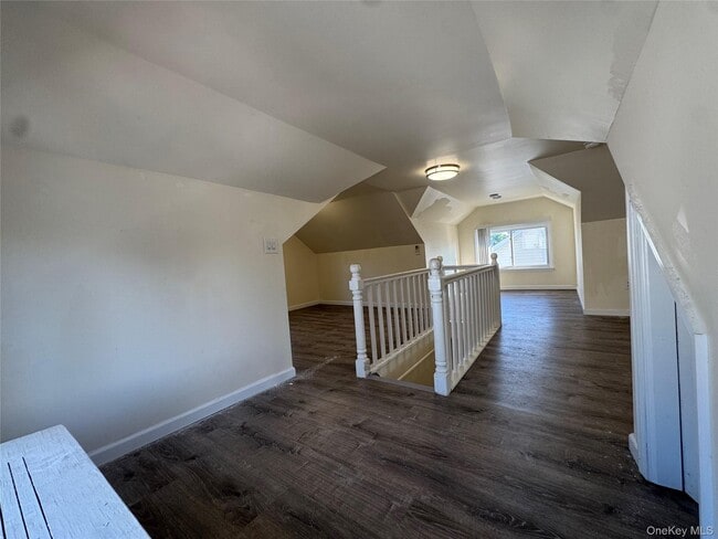 Building Photo - 267 Plainfield Ave