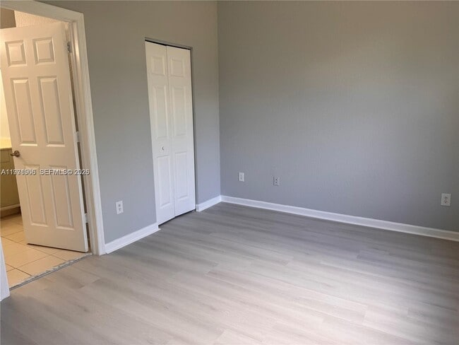 Building Photo - 1969 Freeport Dr