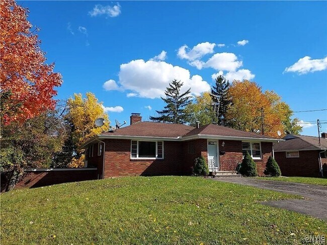 Building Photo - 101 Terrace Cir