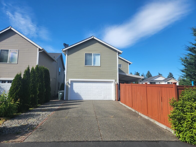 Building Photo - 2811 Martin St