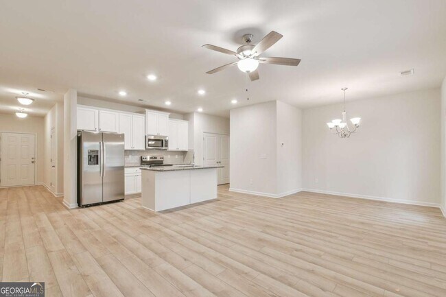 Building Photo - 4541 Bishops Ln