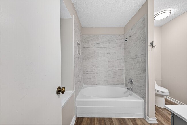 Building Photo - 12307 Gambit Dr