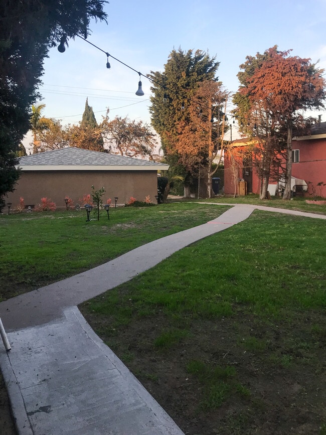 Front Yard - 4556 W 163rd St