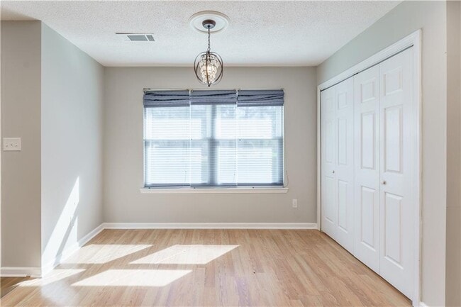 Building Photo - 6535 Glen Pond Trce