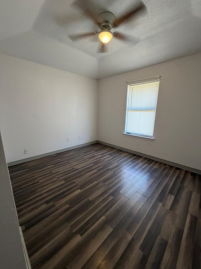 Building Photo - 4515 Monty Dr