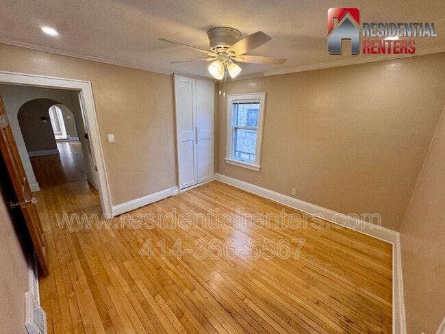 Building Photo - 2620 N 72nd St