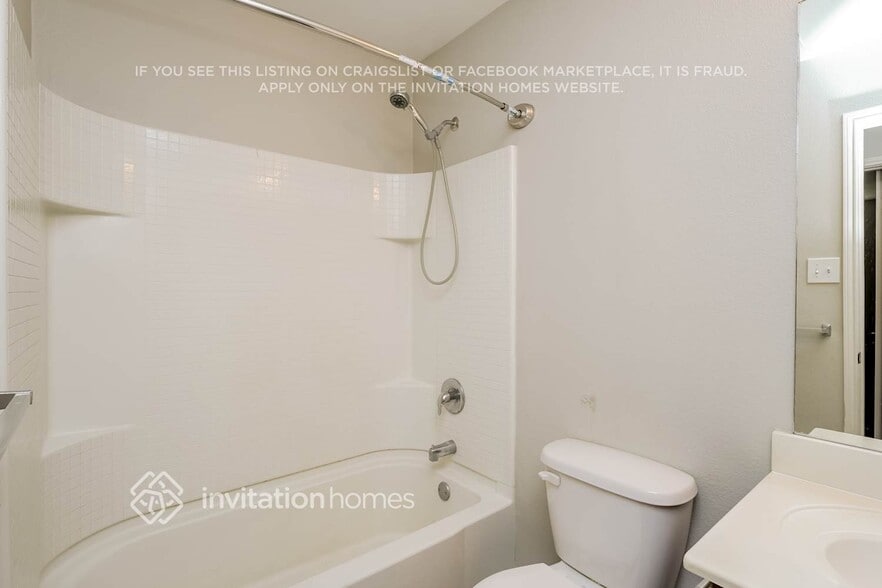 Building Photo - 10329 Pyrite Dr