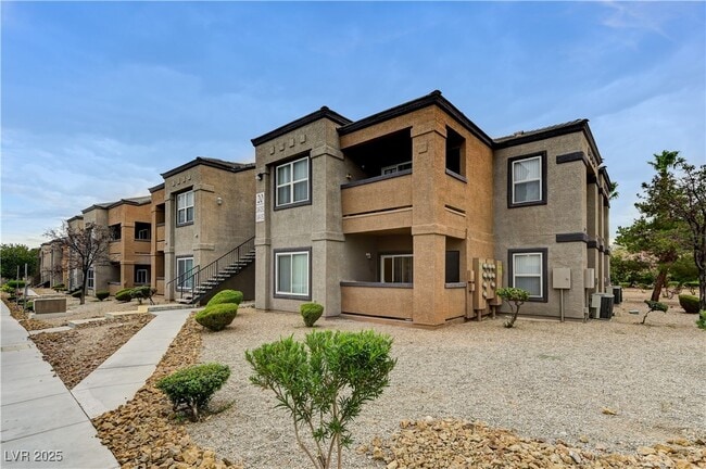 Building Photo - 6650 W Warm Springs Rd