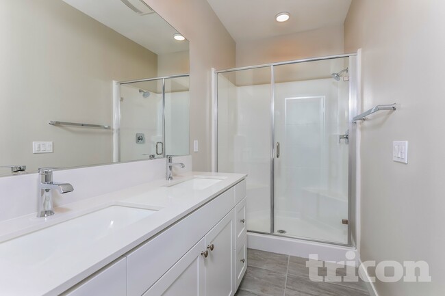 Building Photo - 24946 Vermijo Ct