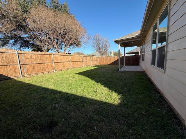 Building Photo - 412 Magma Dr