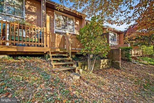 Building Photo - 42 Bouton Green Ct