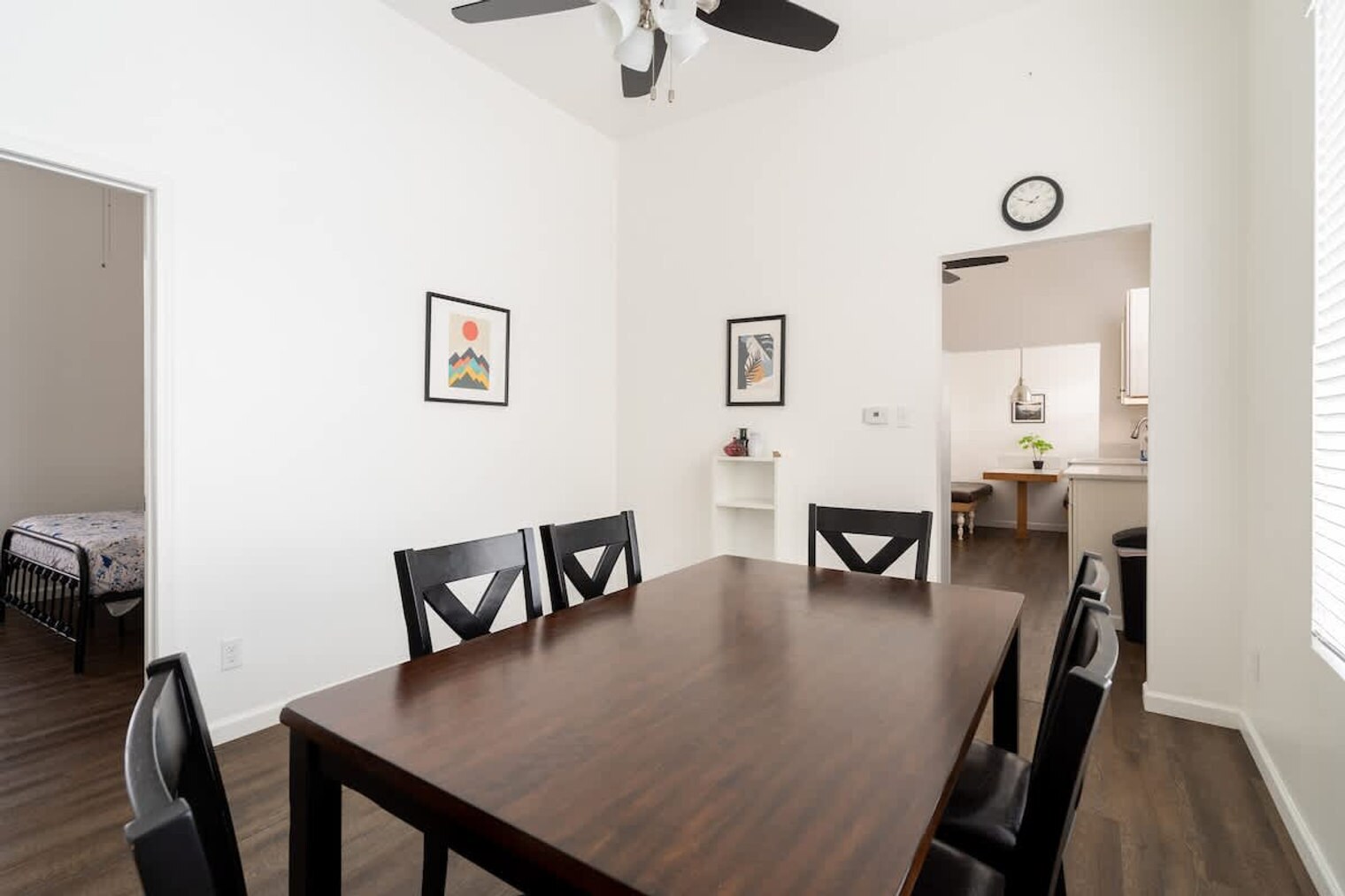 Building Photo - 2334 SE 8th Ave