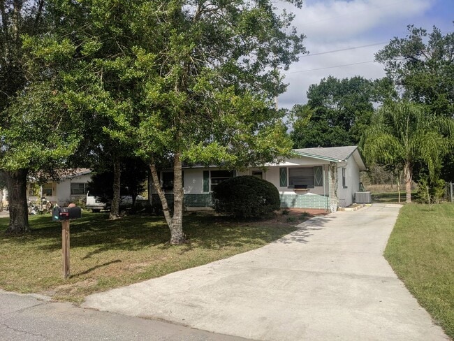 Building Photo - Nice 2/1 Home in Beverly Hills With Great ...