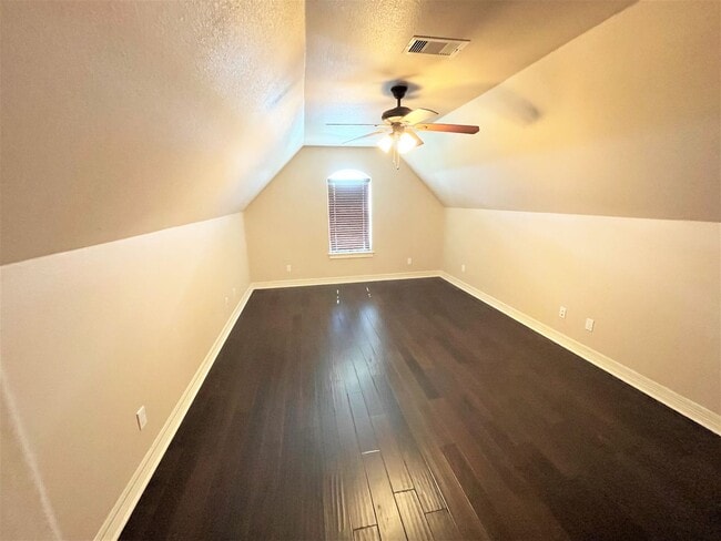 Building Photo - 3699 Canyon Ln