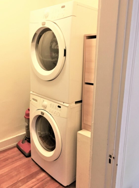 Building Photo - 12 Oliver Rd