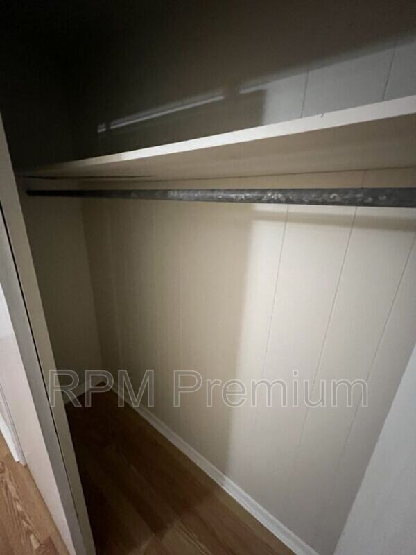 Building Photo - 4143 Nelson St